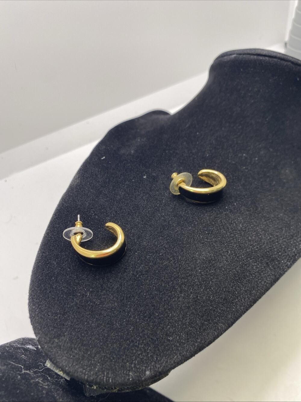Womens Vintage Gold Black Earrings